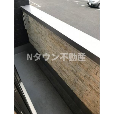 【バルコニー】 | ハーモニーテラス茶屋坂通 | お洗濯にも便利なバルコニー付き