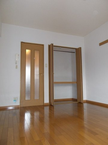 リーブラ都府楼壱番館の内装|内装は落ち着いています