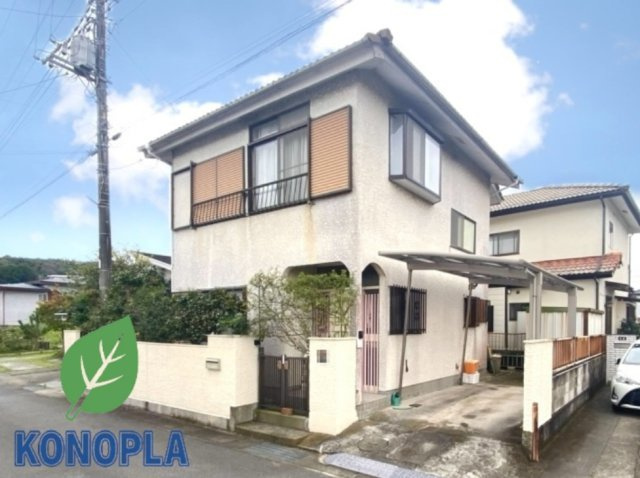 【中古戸建】高崎市乗附町の外観|■外観｜土日のご見学はもちろん、平日・夜間のご案内も大歓迎です♪「今から見たい」や「仕事終わりに見たい」にもご対応できますのでお気軽にお問い合わせください♪
