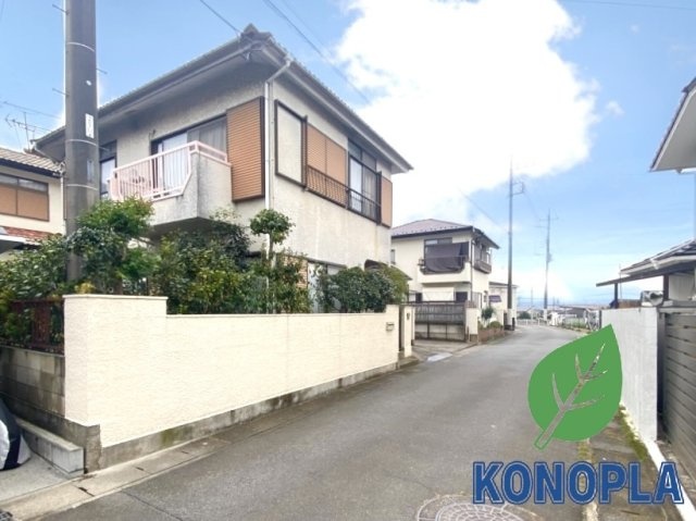 【中古戸建】高崎市乗附町の外観|■外観|シンプルで洗練されたデザインは住まう人の色に染まり、個性を映し出します♪本日見学可能(*＾＾*)