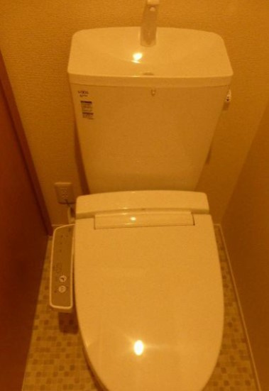 フィカーサ東大宮のトイレ