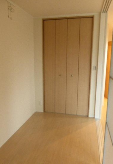フィカーサ東大宮の寝室