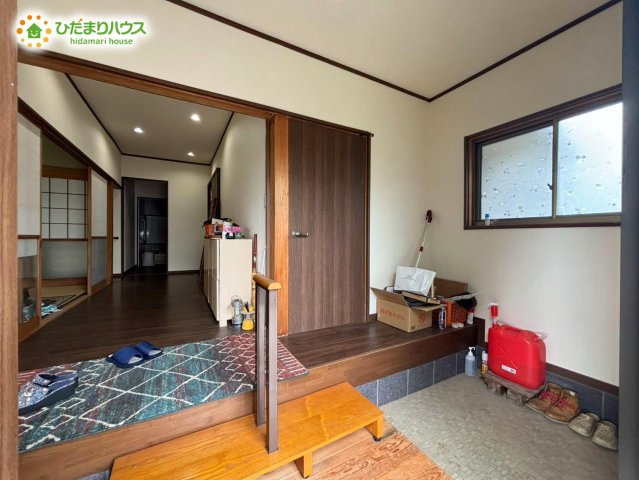 野田市木間ケ瀬　平屋　中古戸建の玄関|手すり付き玄関です！