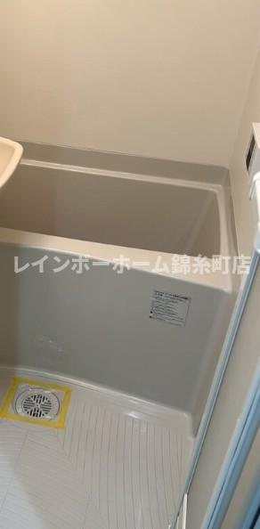 CRASTINE新小岩の浴室