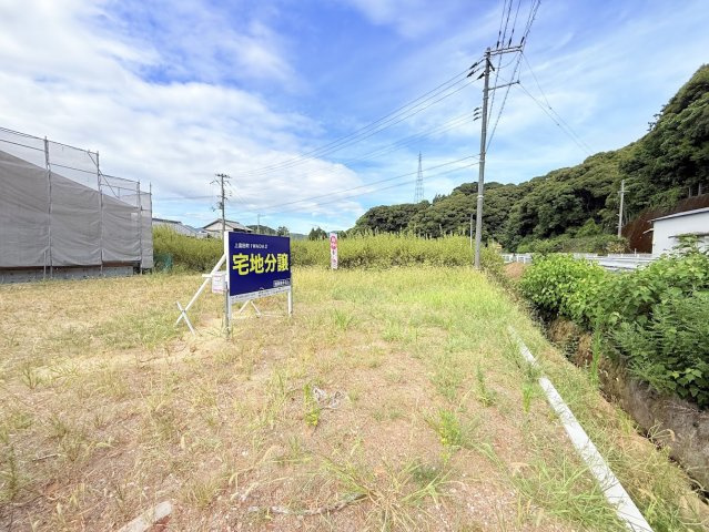 上富田町岩田上岩田分譲地の周辺