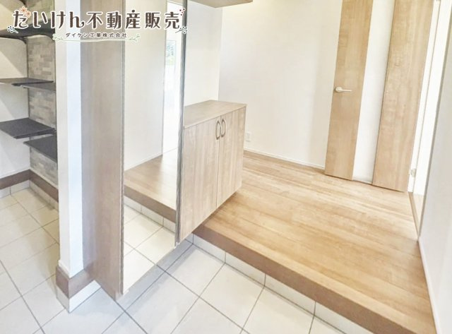 新築戸建　明石市魚住町中尾2期の玄関