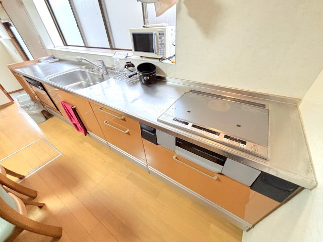 出来庭7丁目戸建のキッチン