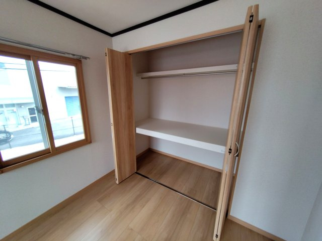 西原アパートの収納
