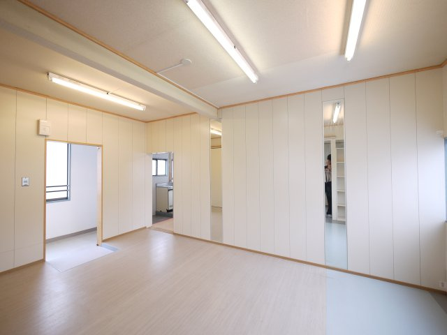 ワークス奥田本町の内装