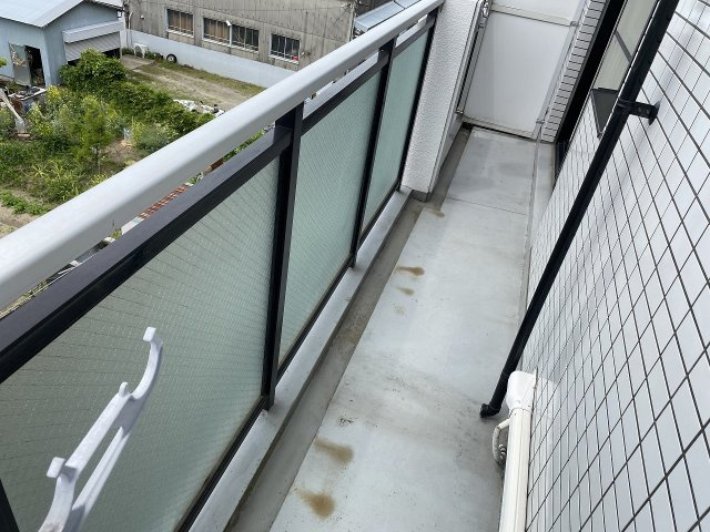 西田ハイツパートⅡのバルコニー