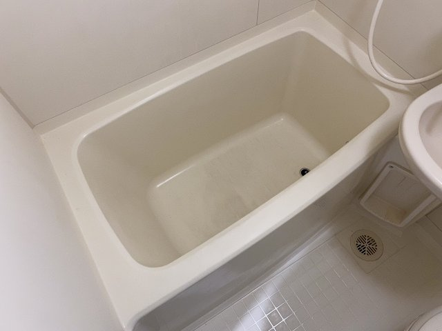 西田ハイツパートⅡの浴室
