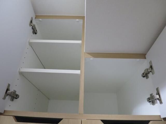 ルーブル練馬弐番館の収納