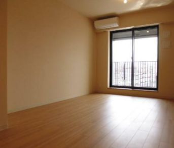 フレンシア田端南の居間・リビング|ゆったり過ごせる居間です