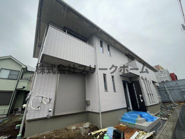 三鷹市井の頭３丁目のアパートの外観