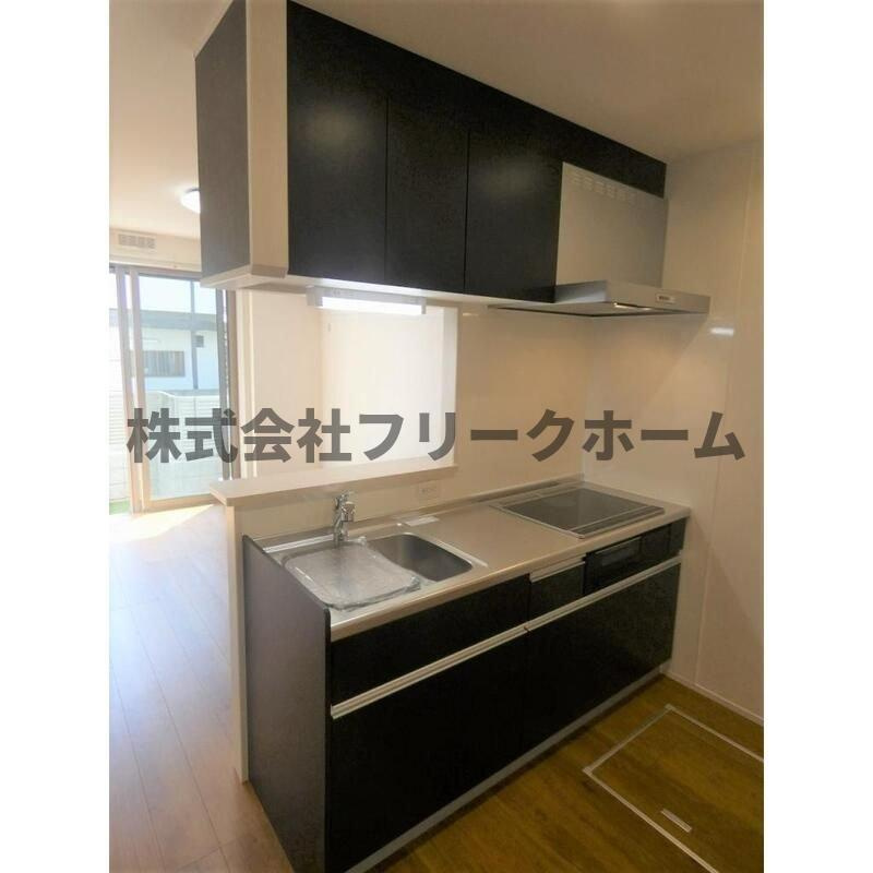 三鷹市井の頭３丁目のアパートのキッチン
