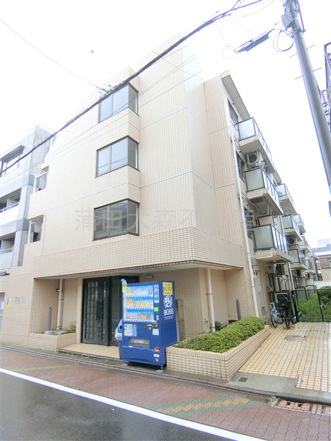 エヴェナール南六郷の外観|1991年12月築　RC鉄筋コンクリート造地上4階建て総戸数22戸の分譲賃貸マンション　
京浜急行線雑色駅最寄り徒歩6分の東京都大田区南六郷2丁目　