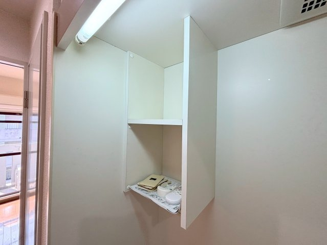 リーガル新大阪の収納