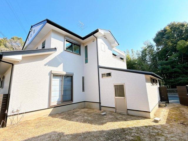 宇部市開２丁目　戸建て