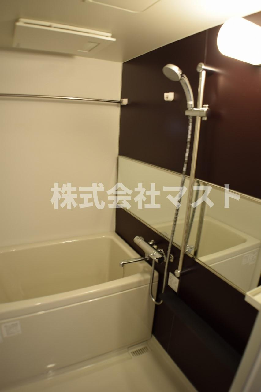 エステムコート難波Ⅲラグースの浴室
