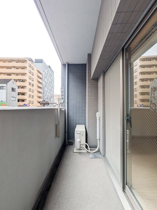 ＦＲＥＵＤＥ ＡＳＡＫＵＳＡのバルコニー