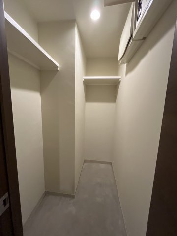 GARDEN HOUSE 大谷町 Ⅰの玄関|落ち着いた玄関です