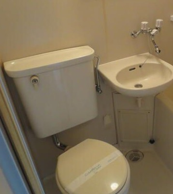 ティファニー鶴ヶ峰のトイレ