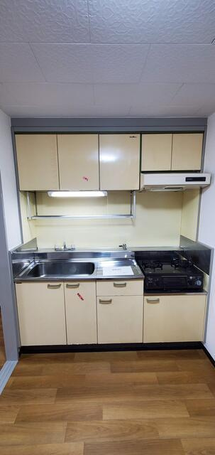 長者町ビジネスマンションのキッチン