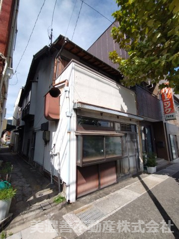 ６６０７８　岐阜市金園町９丁目倉庫の外観