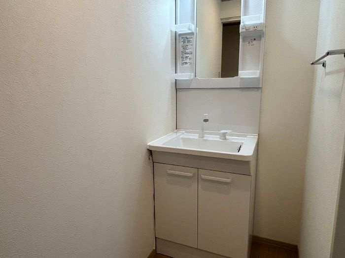 ロイヤルシャトー　A棟の洗面所