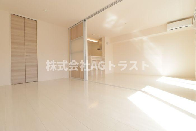 【洋室】 | ホジョウテラスE