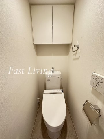 ドゥーエ四谷三丁目のトイレ