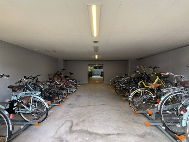 プレサンス広小路通今池の駐輪場|駐輪場
