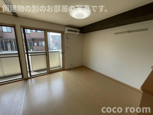 アクアオーラの駐車場