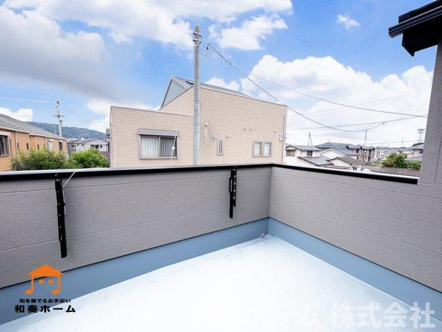 リナージュ ネクスジー 徳島市春日一丁目01期のバルコニー