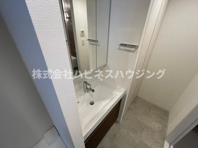 ベルヴュコート柏の独立洗面台|※写真は同物件の反転タイプとなります。