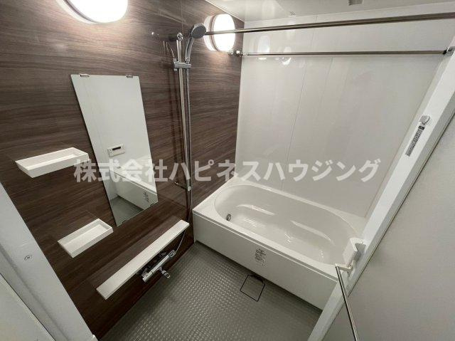 ベルヴュコート柏の浴室|※写真は同物件の反転タイプとなります。
