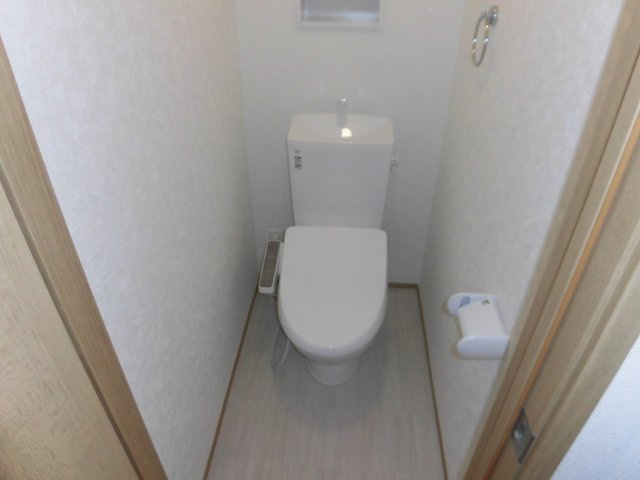 ディアコート東所沢のトイレ|同タイプ別室参考写真になります。