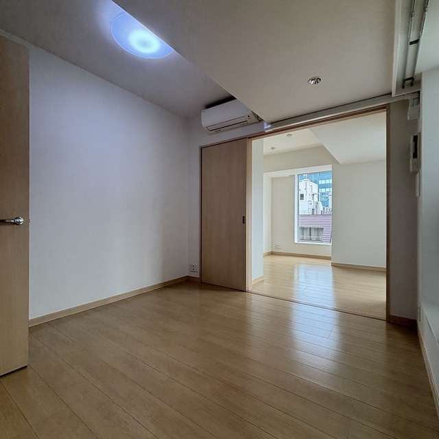 Ｗｈｉｔｅ　Ｔｏｗｅｒ　Ｈａｍａｍａｔｓｕｃｈｏの居間・リビング|※写真は同タイプ住戸です。