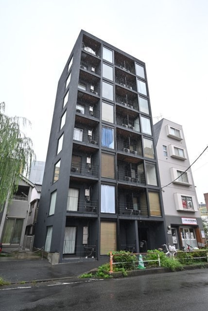 ｔｒｉａｓ１２９の外観
