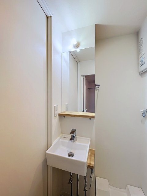 ｔｒｉａｓ１２９の独立洗面台