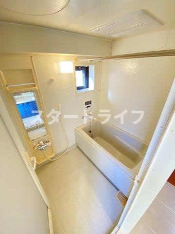大阪市淀川区西中島５丁目の賃貸マンションの浴室