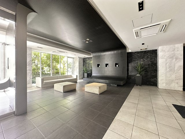 コンシェリア芝公園 ＭＡＳＴＥＲ’Ｓ ＶＩＬＬＡのロビー