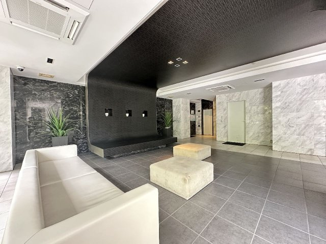 コンシェリア芝公園 ＭＡＳＴＥＲ’Ｓ ＶＩＬＬＡのロビー