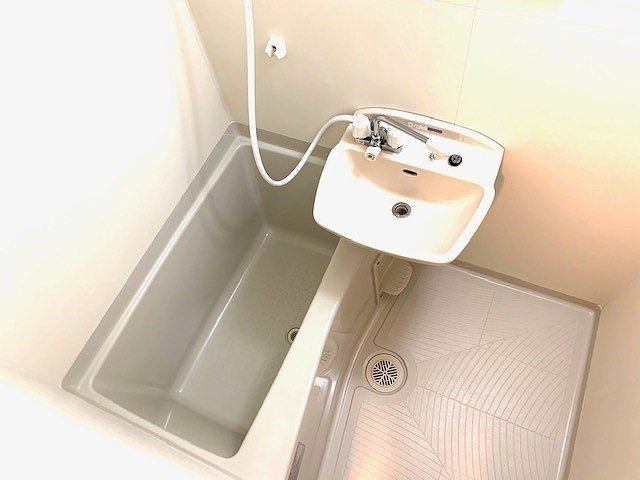 レオパレスＢｌｕｅｔｉｍｅｓの浴室