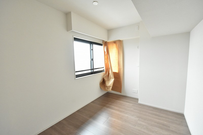 鴻巣市本町５丁目「グランセンチュリー鴻巣」の洋室|約6.5帖の洋室