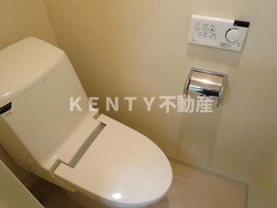 【トイレ】 | パパ・メイアン | トイレです