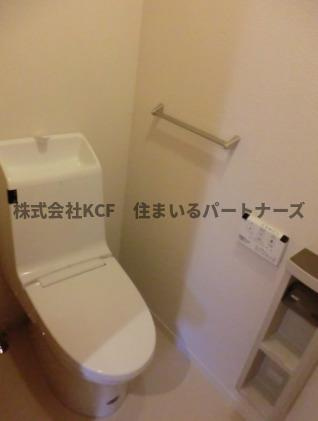 グラン・メゾン大石 B棟のトイレ|清潔感のあるトイレです