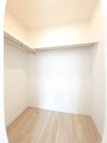 パレ・ルミエールＢの収納