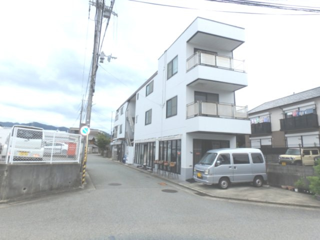 神戸市北区有野中町３丁目のマンション