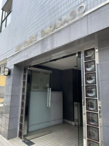 葛飾区高砂２丁目の賃貸マンションのエントランス